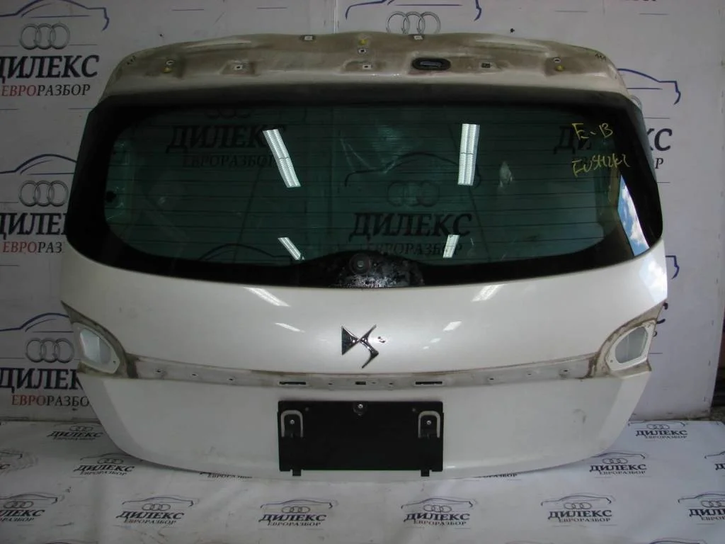 дверь багажника со стеклом Citroen DS4 2011-2015 - -