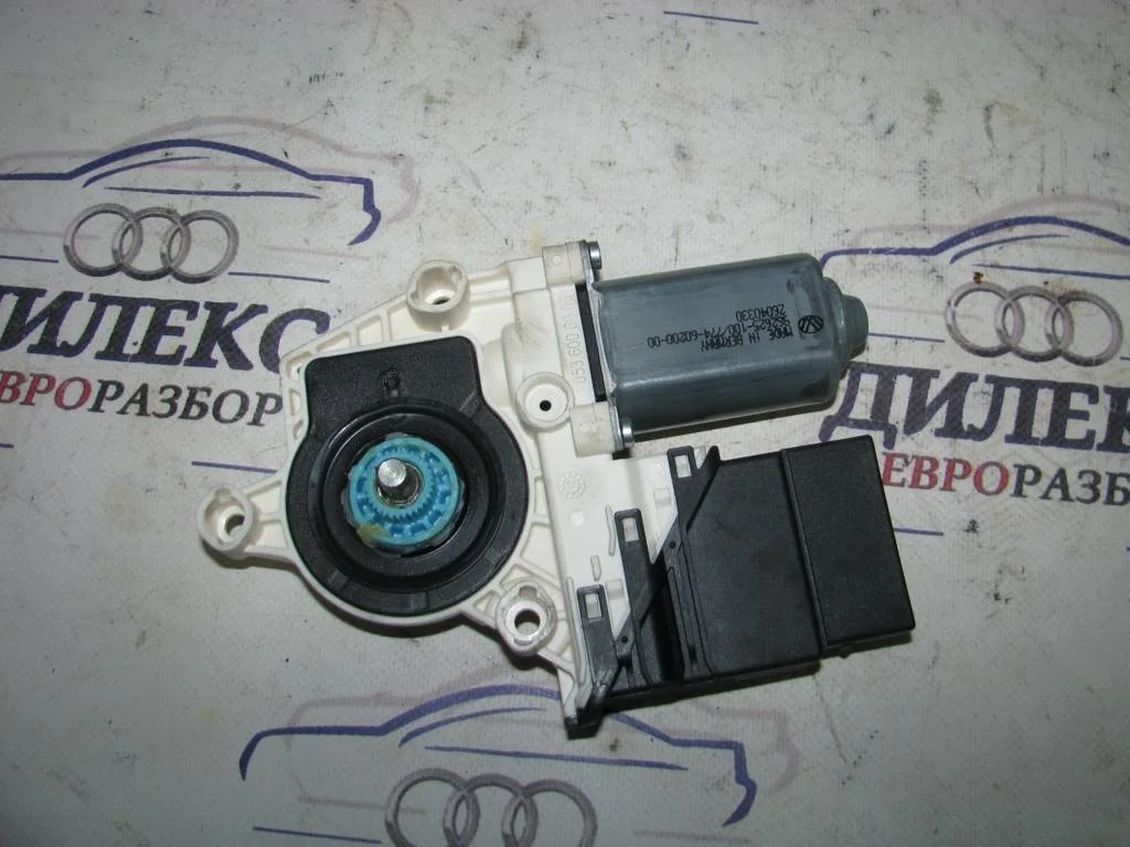 моторчик стеклоподъемника VW Tiguan 2007-2011 R R