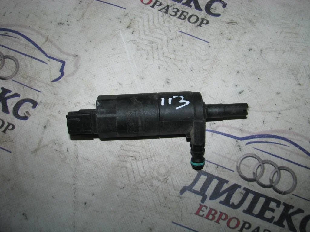 насос омывателя фар Ford Kuga 2008-2012 - -