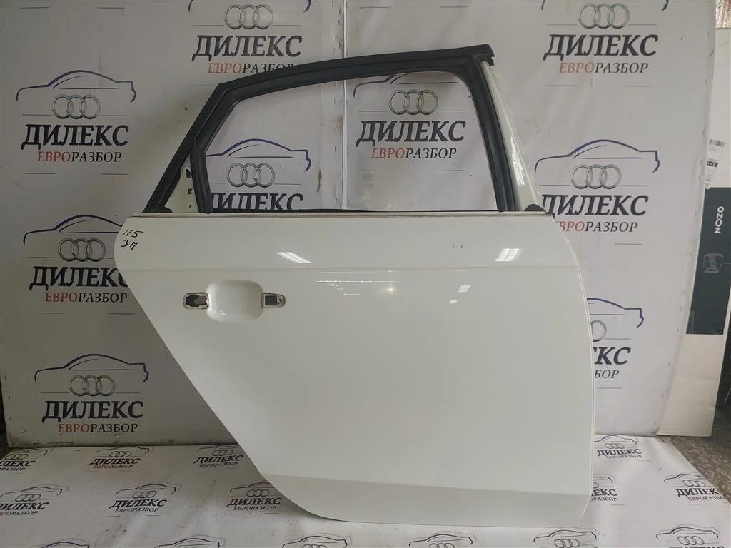 дверь Audi A4 (B8) 2007-2015 R R