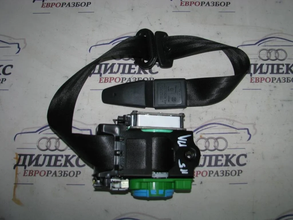 ремень безопасности Audi A4 (B8) 2007-2015 L F