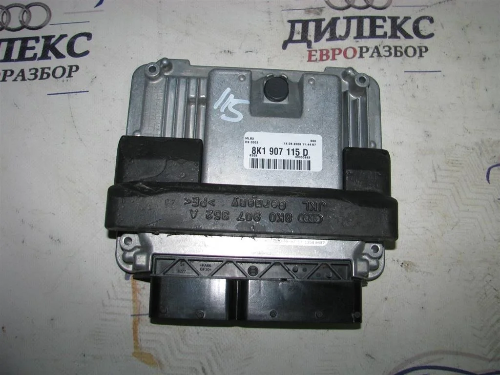блок управления двигателем Audi A4 (B8) 2007-2015 - -