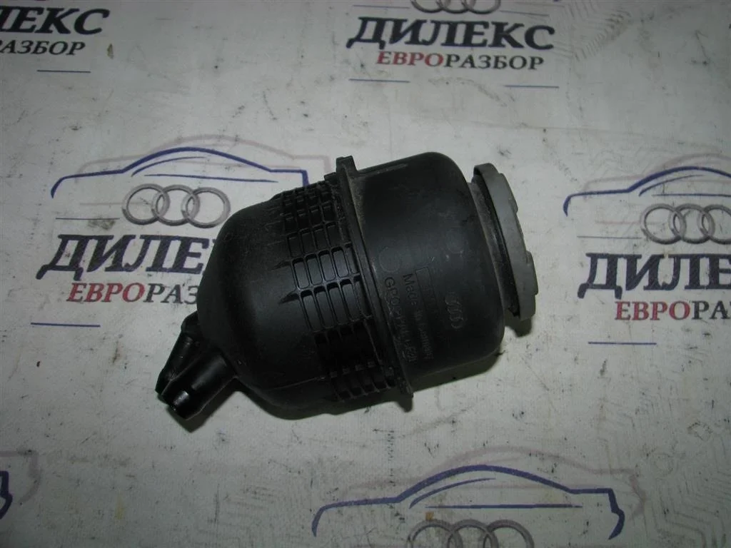 бачок гидроусилителя Audi A4 (B8) 2007-2015 - -