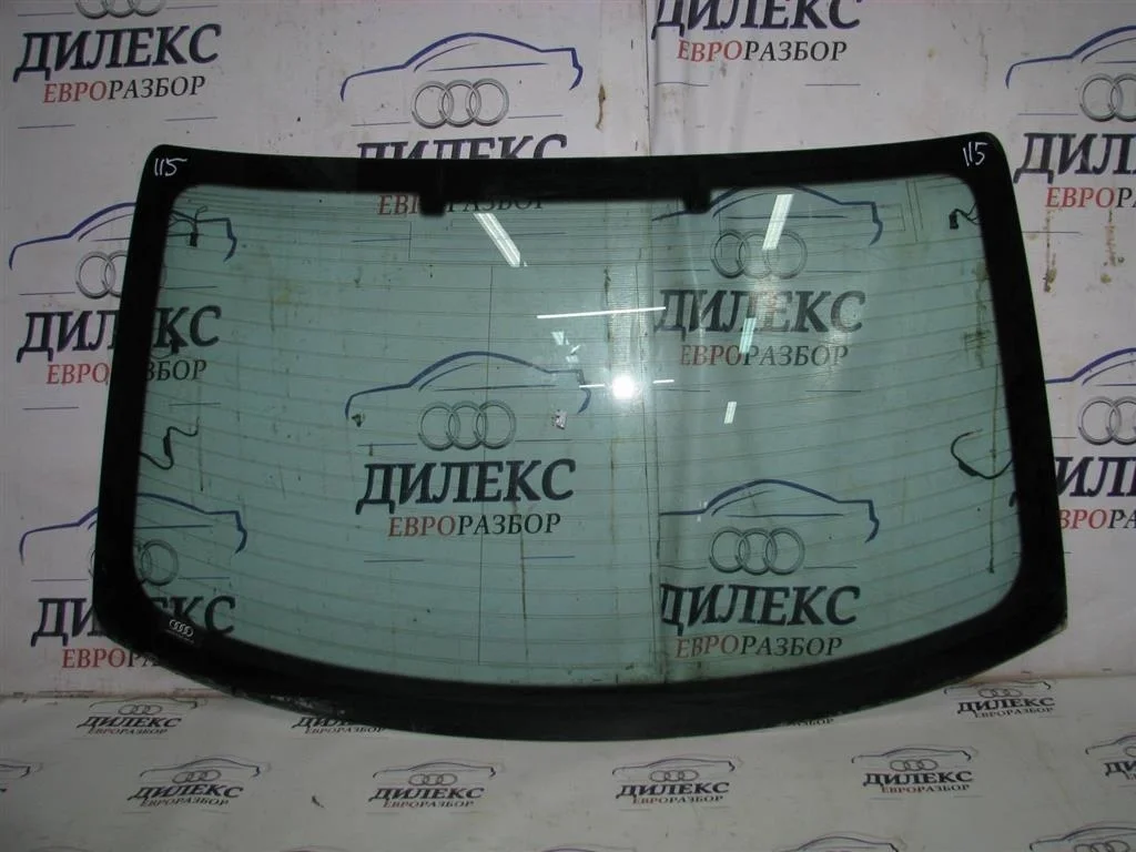 стекло Audi A4 (B8) 2007-2015 - R
