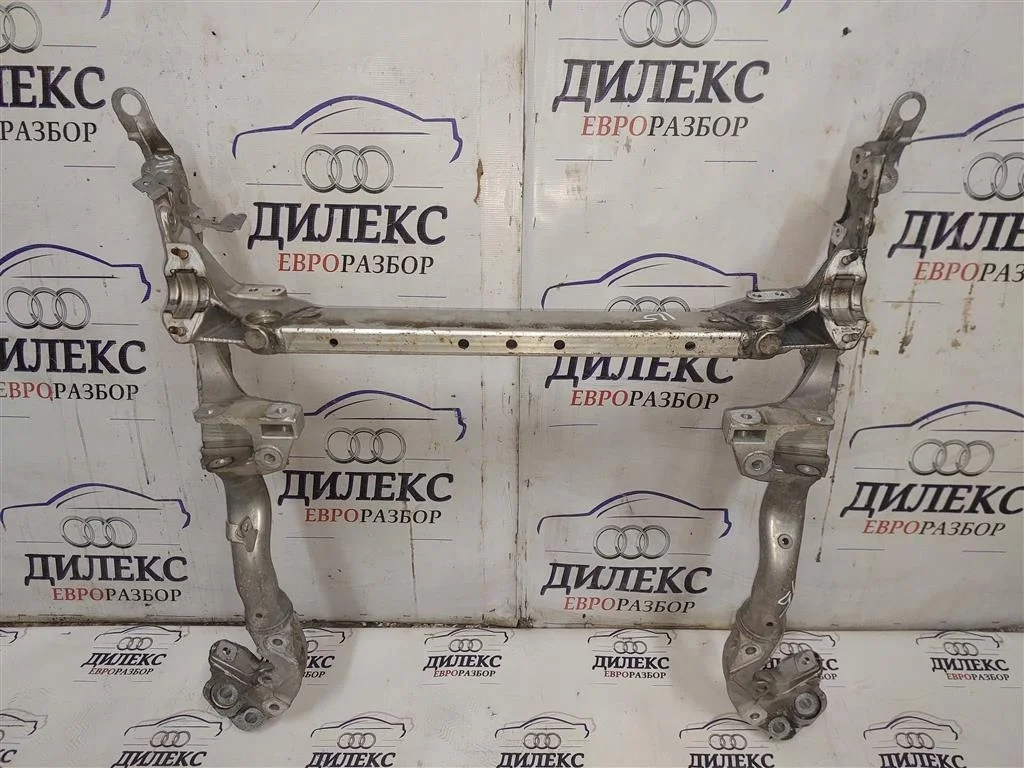 балка подмоторная Audi A4 (B8) 2007-2015 - -
