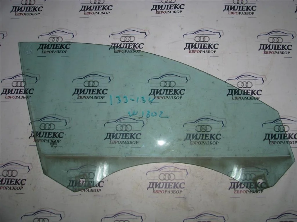 стекло двери Audi A6 (C6 4F) 2004-2011 R F