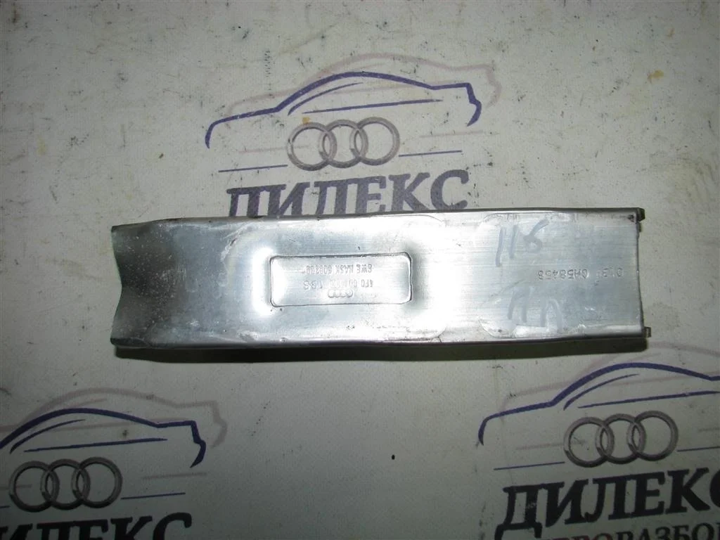 кронштейн усилителя переднего бампера Audi A6 (C6 4F) 2004-2011 L F