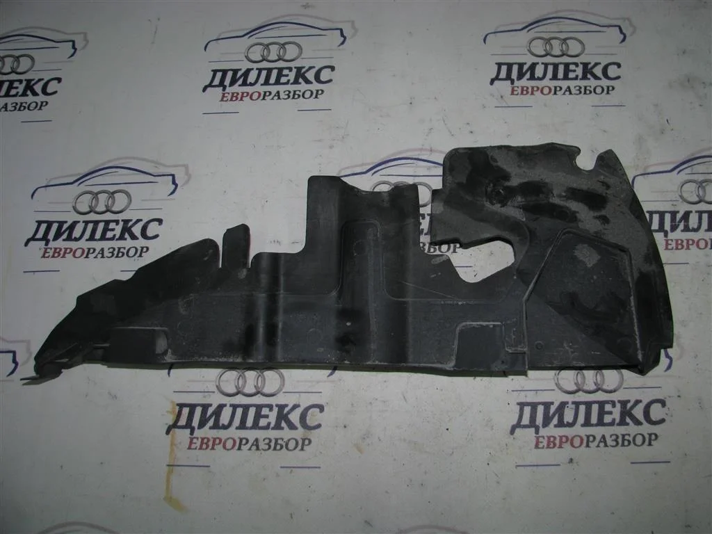 воздуховод радиатора Audi A6 (C6 4F) 2004-2011 R -