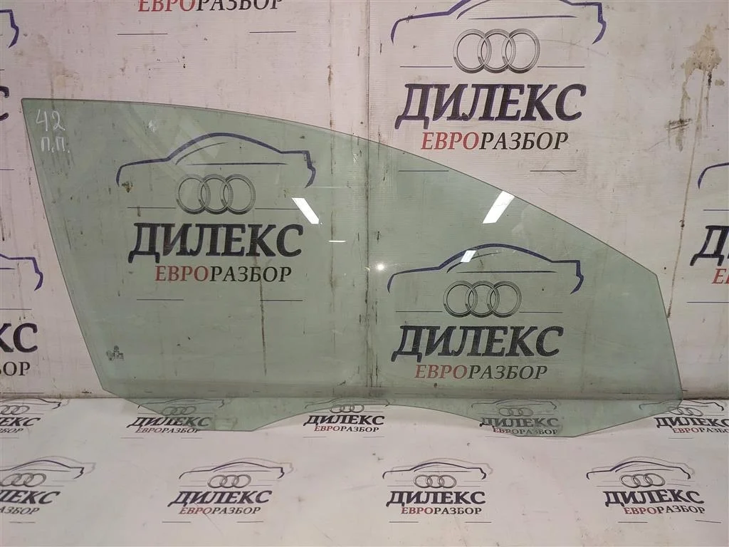 стекло двери VW Passat (B6) 2005-2010 R F