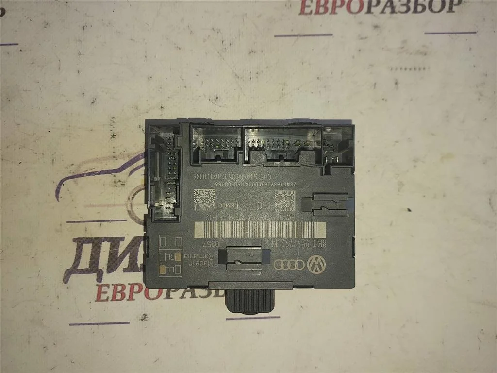 блок комфорта Audi Q5 - -
