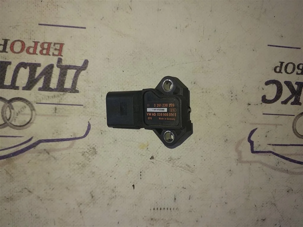 датчик абсолютного давления Audi Q5 - -