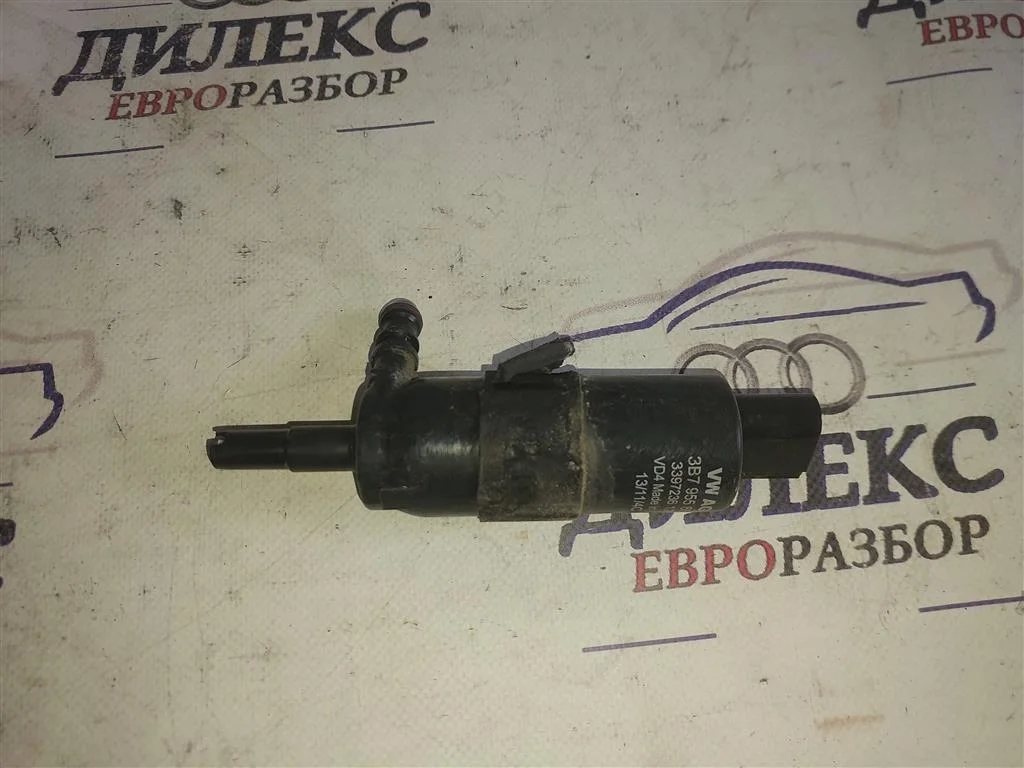 насос омывателя фар Audi Q5 - -