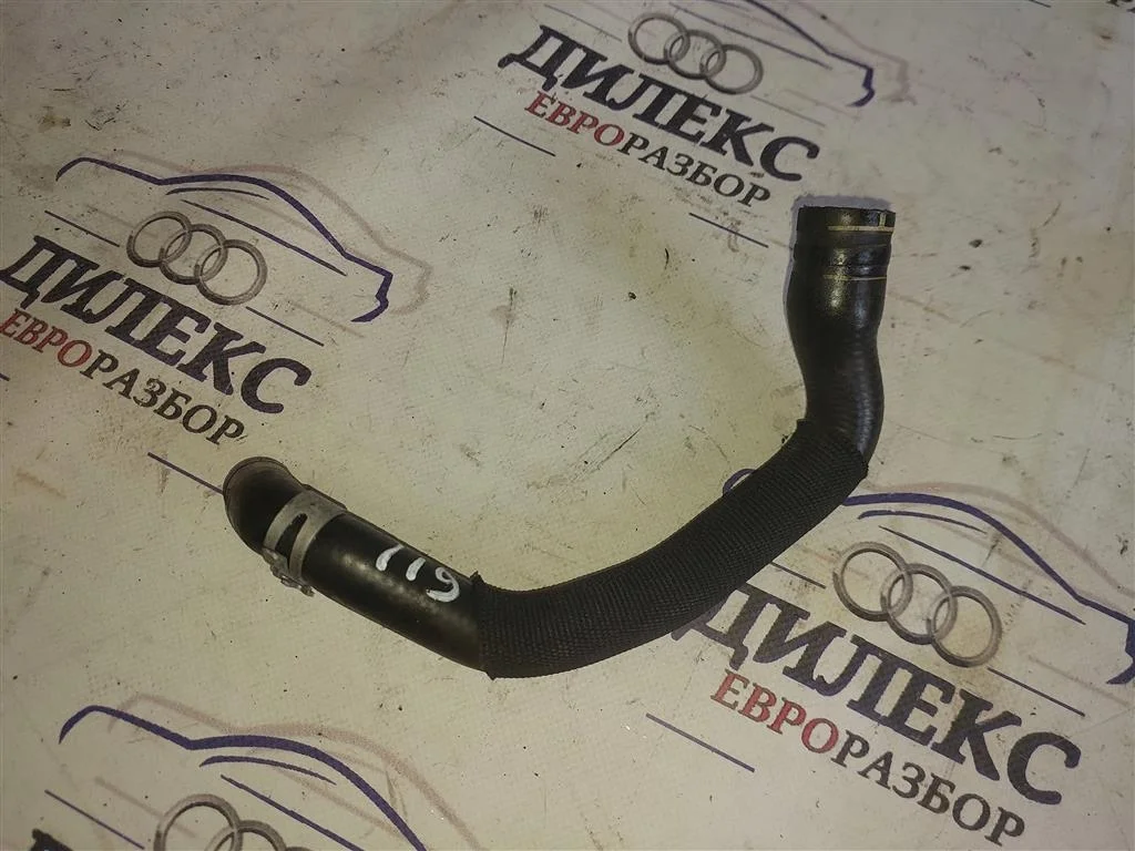 шланг системы охлаждения Audi Q5 - -