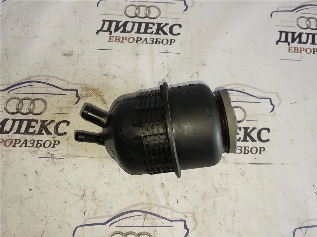 бачок гидроусилителя Audi Q5 - -