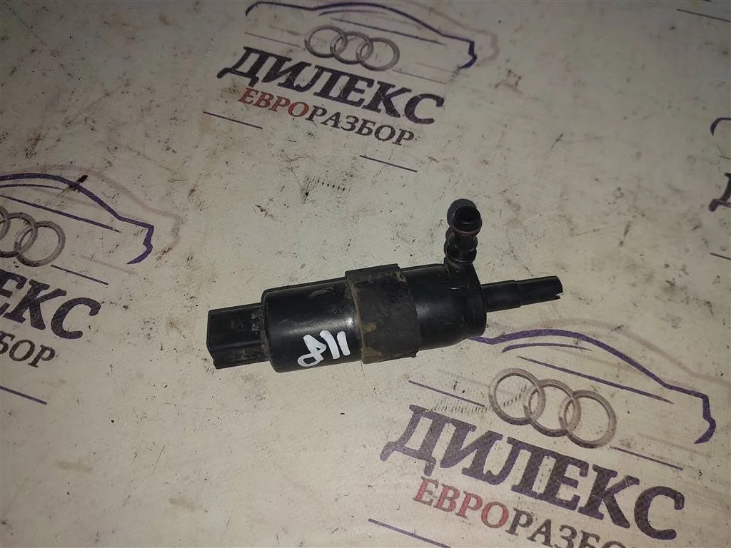 насос омывателя фар Audi Q5 - -