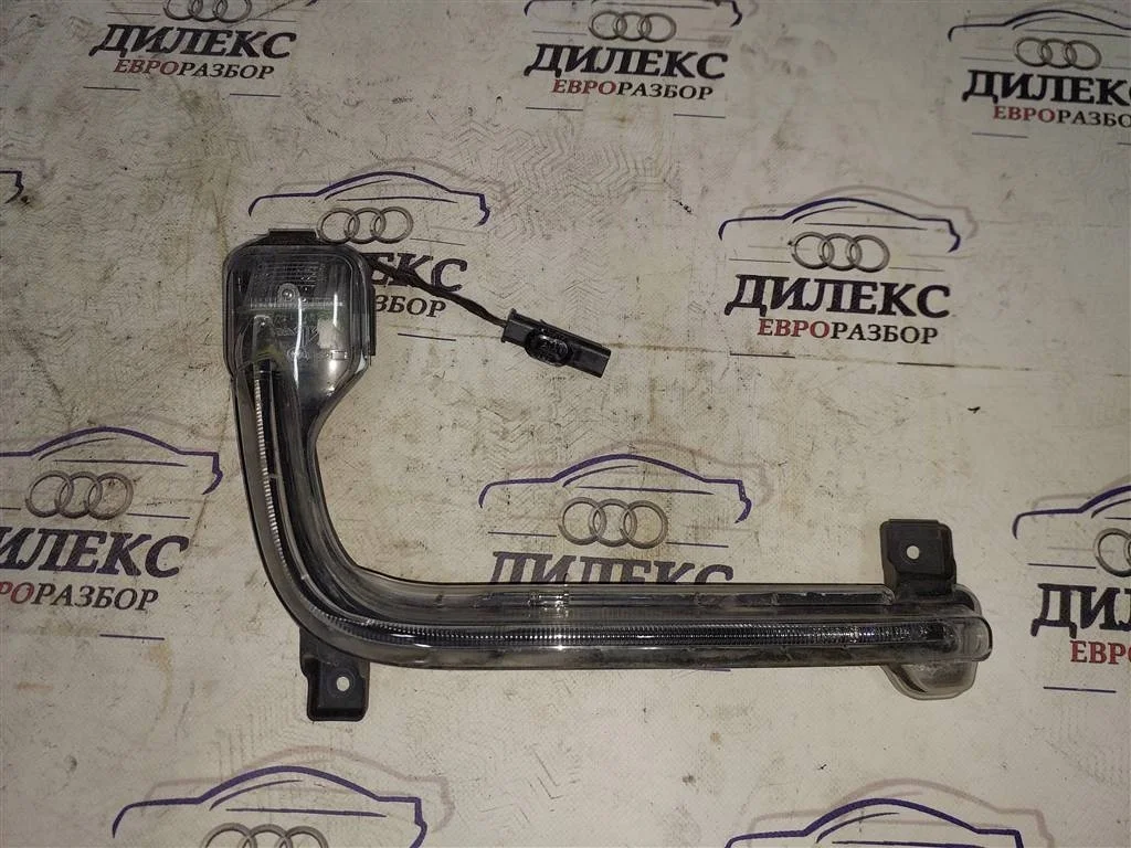 повторитель в бампер Citroen DS4 2011-2015 L -