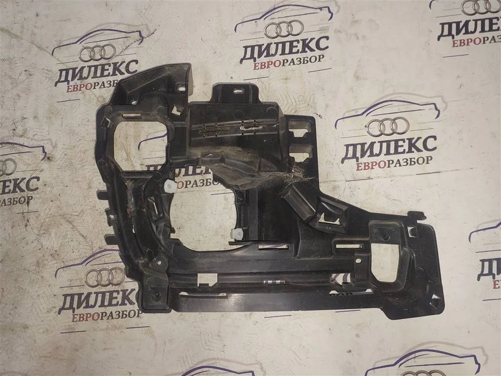 кронштейн крепления фары Citroen DS4 2011-2015 - -