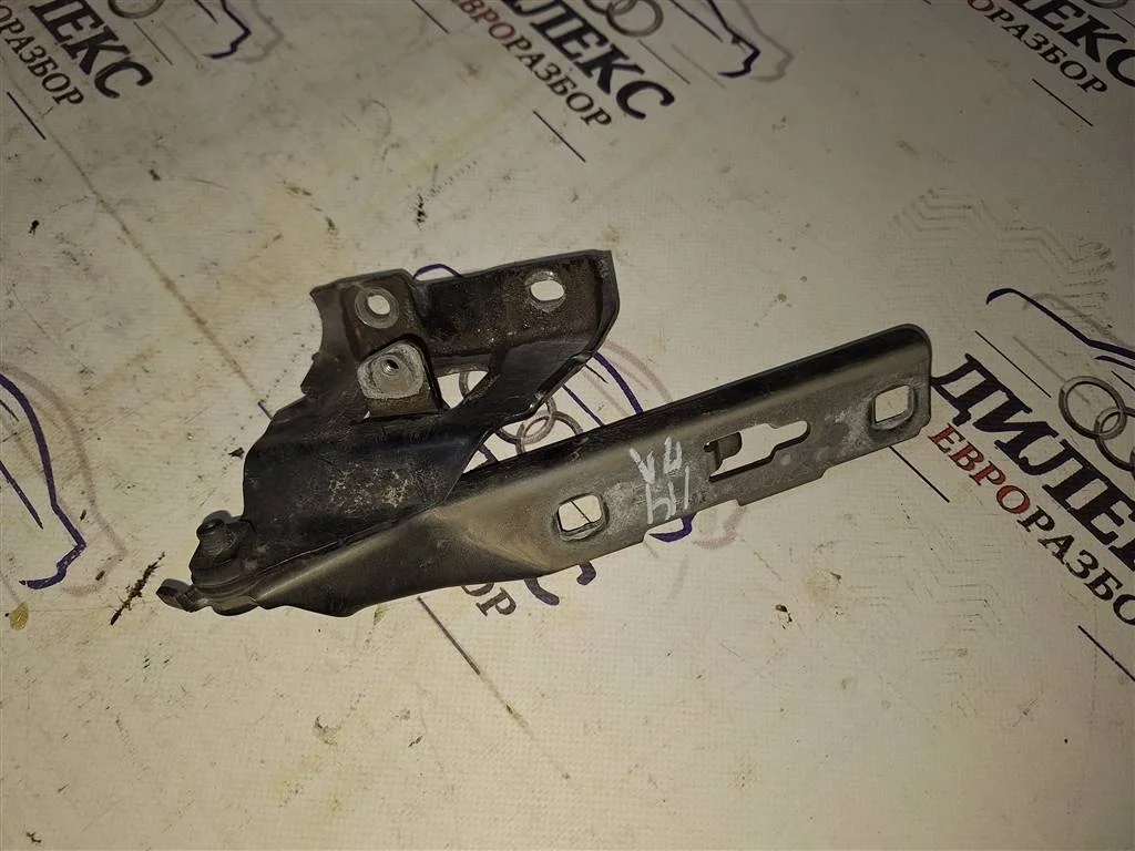 петля капота Audi A4 (B8) 2007-2015 L -