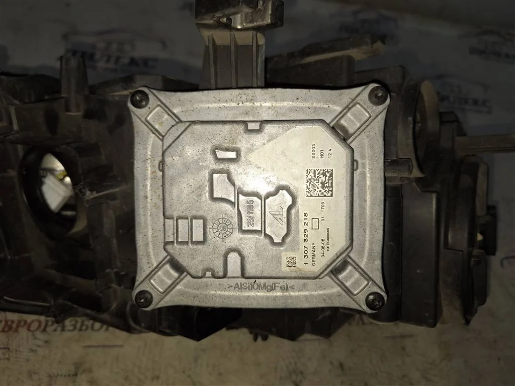 блок управления фарой Audi A4 (B8) 2007-2015 - -