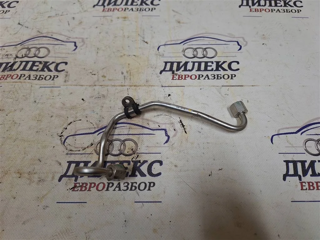 трубка топливная Audi A4 (B8) 2007-2015 - -