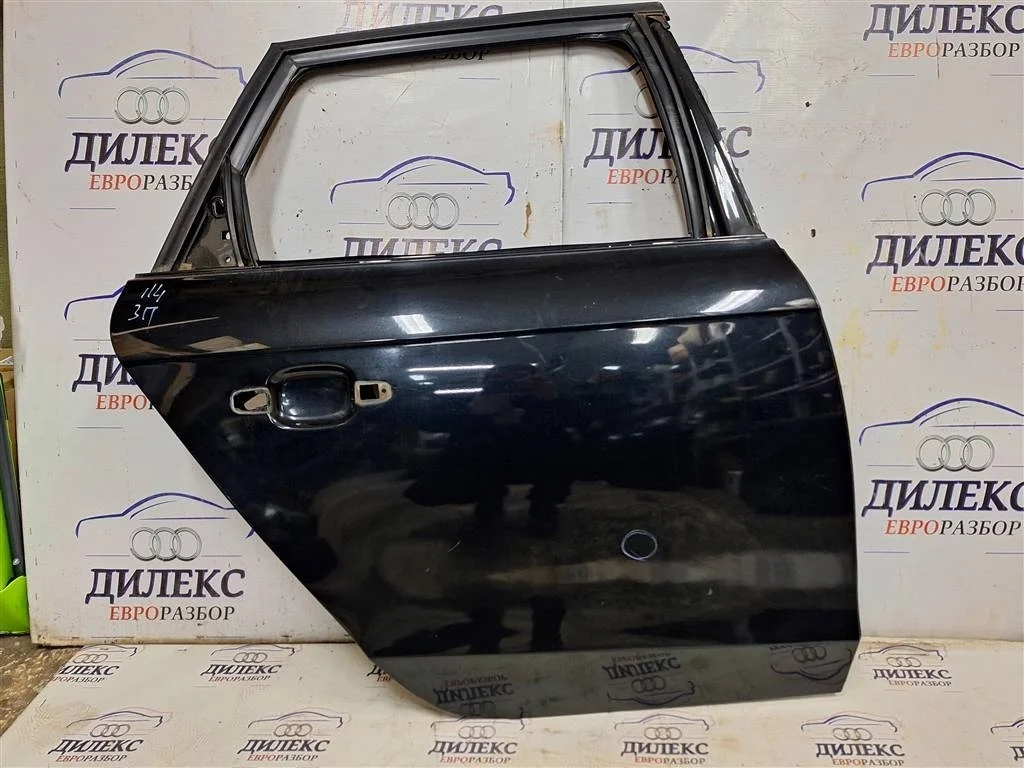 дверь Audi A4 (B8) 2007-2015 R R