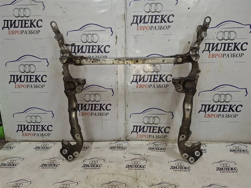 балка подмоторная Audi A4 (B8) 2007-2015 - -