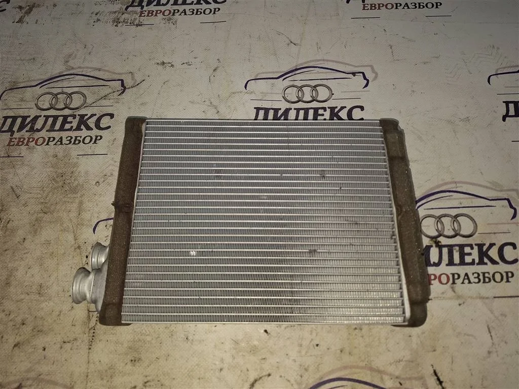 радиатор отопителя Audi A4 (B8) 2007-2015 - -