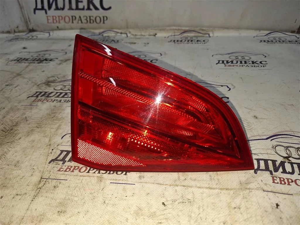 фонарь внутренний Audi A4 (B8) 2007-2015 L R