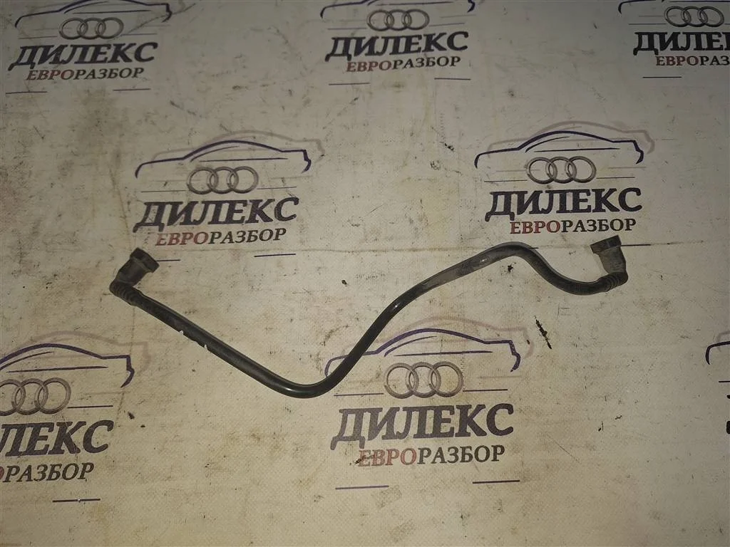 трубка топливная Audi A4 (B8) 2007-2015 - -