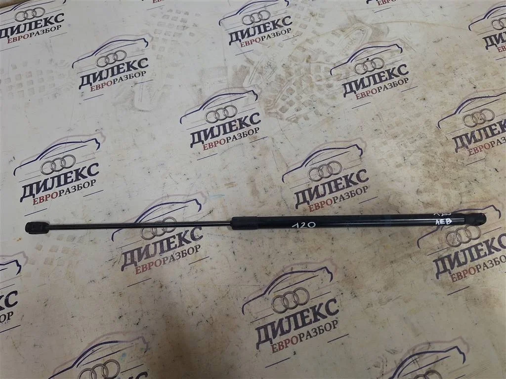 амортизатор капота Mercedes Benz W204 2007-2015 - -