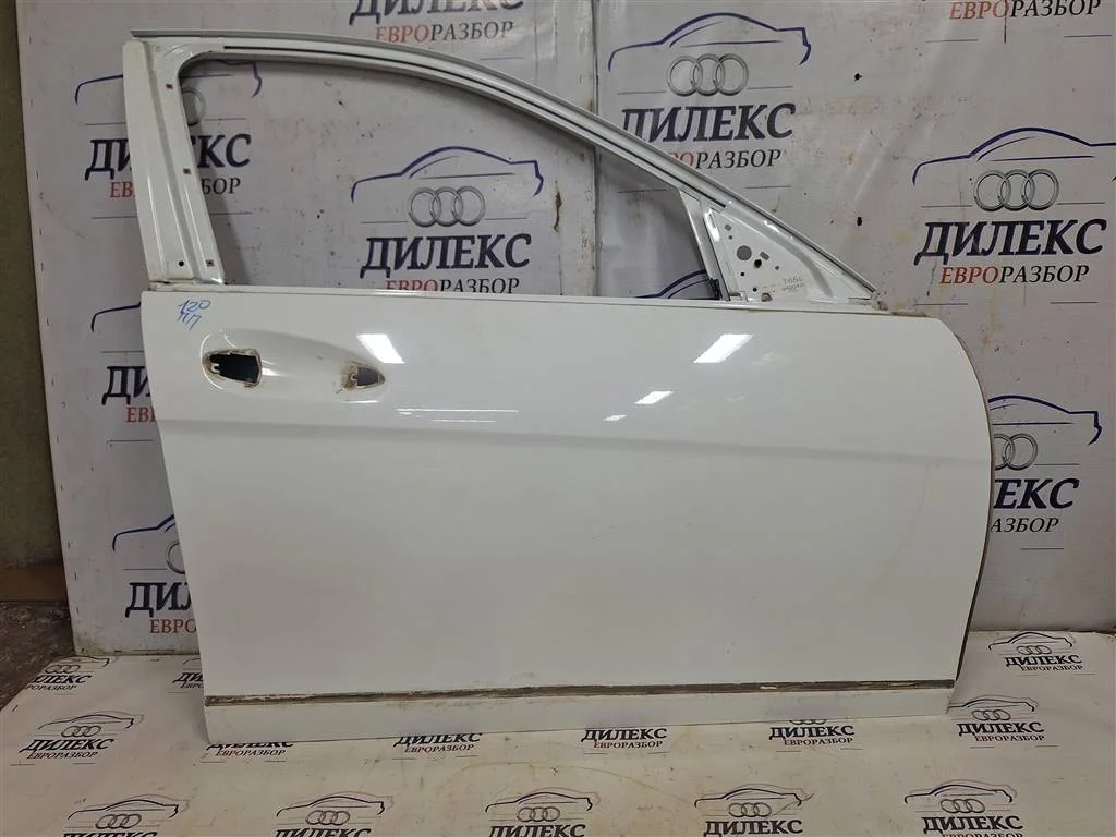 дверь Mercedes Benz W204 2007-2015 R F