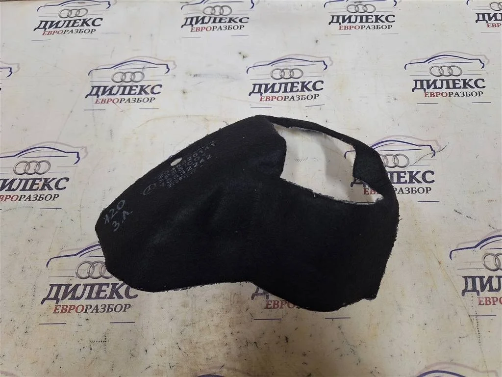 шумоизоляция Mercedes Benz W204 2007-2015 - -