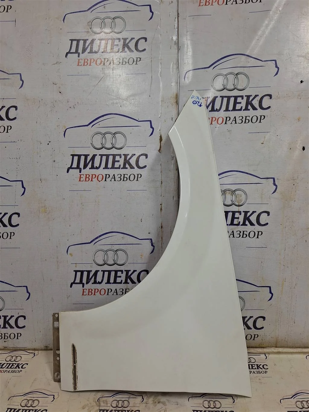 крыло Mercedes Benz W204 2007-2015 L F