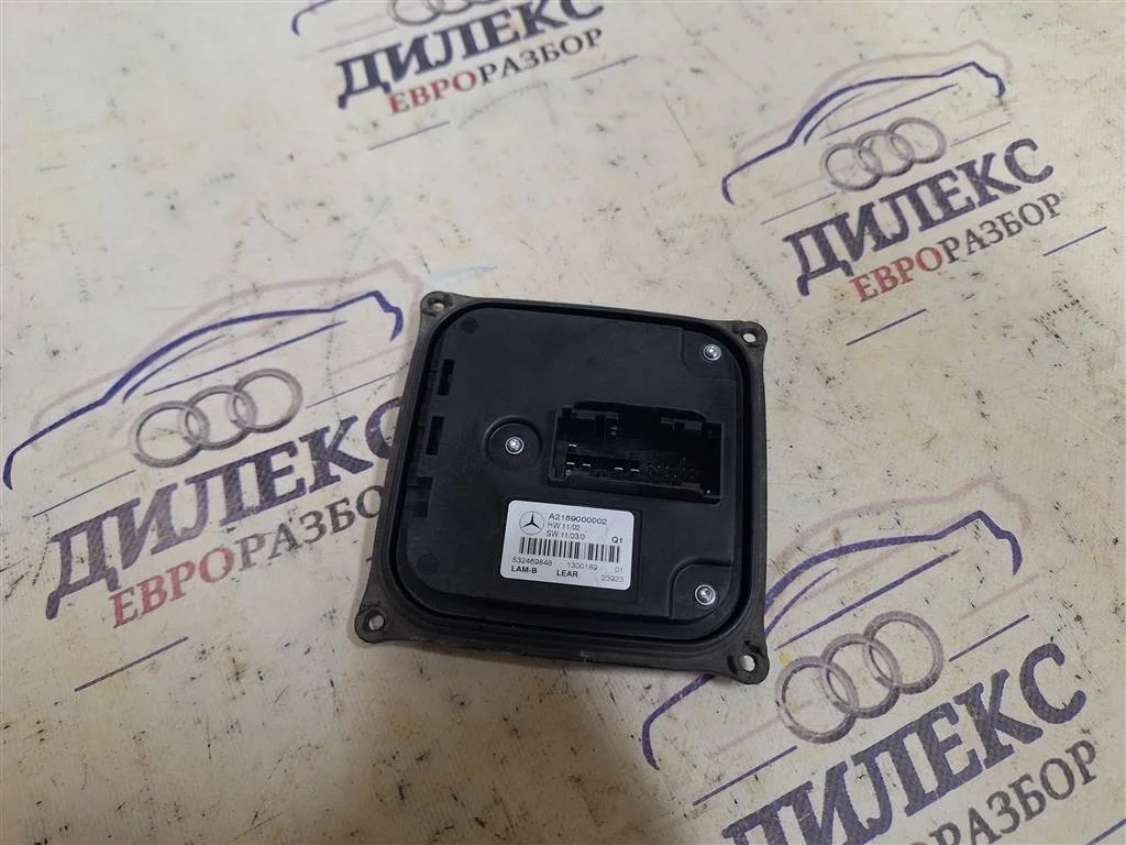 блок управления фарой Mercedes Benz W204 2007-2015 - -