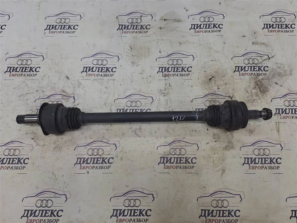 полуось Mercedes Benz W204 2007-2015 - R