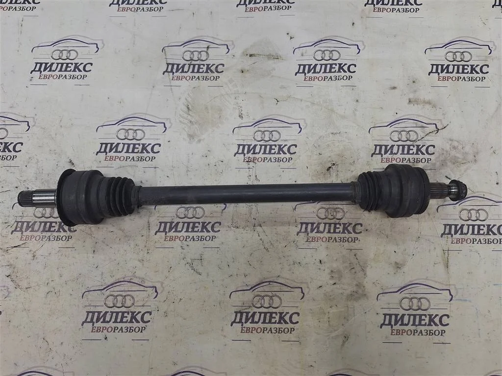 полуось Mercedes Benz W204 2007-2015 - R