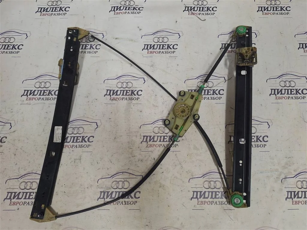 стеклоподъемник электр. Audi Q7 2005-2015 R F
