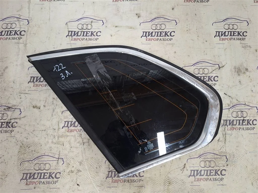 стекло кузовное глухое BMW X5 E70 2007-2013 L -