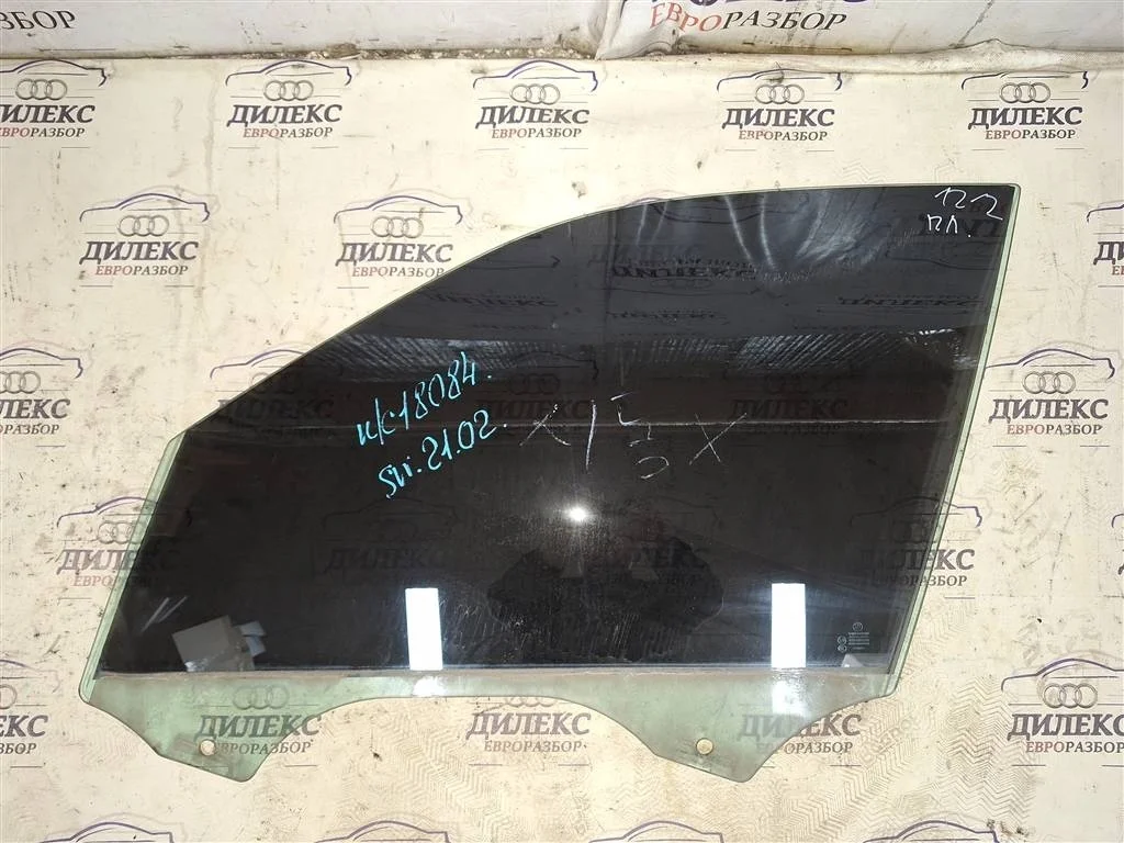 стекло двери BMW X5 E70 2007-2013 L F