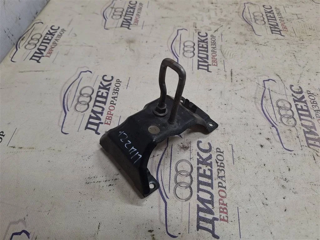 ответная часть замка капота BMW X5 E70 2007-2013 - -