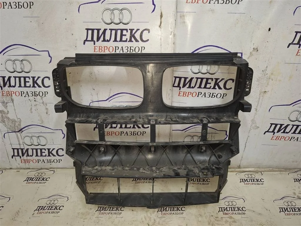 панель BMW X5 E70 2007-2013 - F