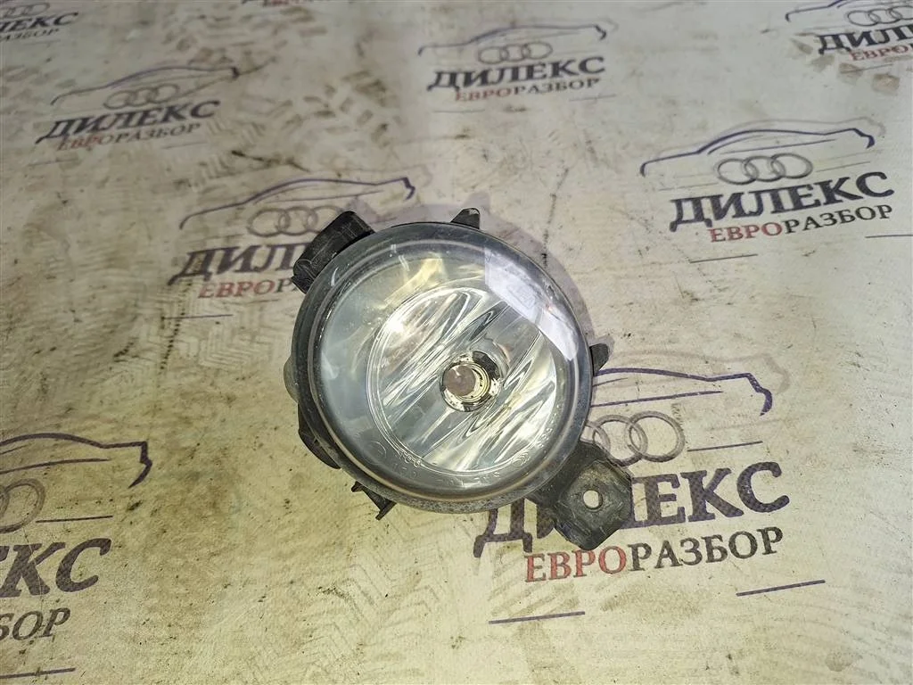 фара противотуманная BMW X5 E70 2007-2013 R -