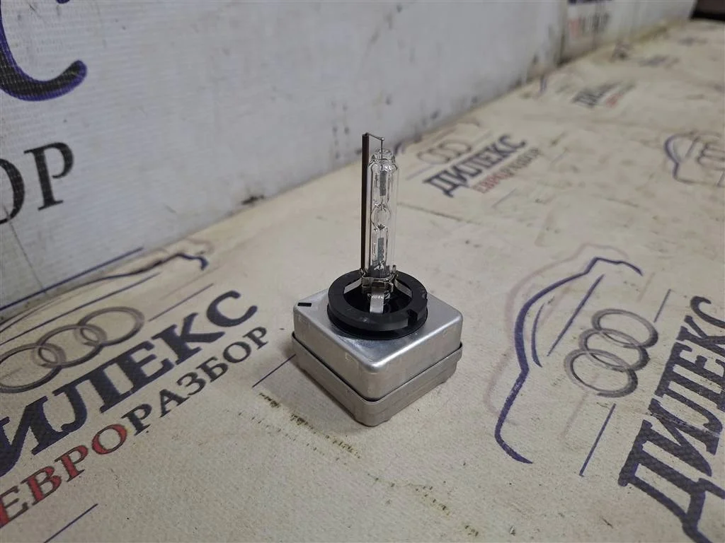 ксеноновая лампа BMW X5 E70 2007-2013 - -