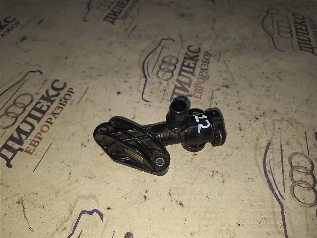 термостат BMW X5 E70 2007-2013 - -