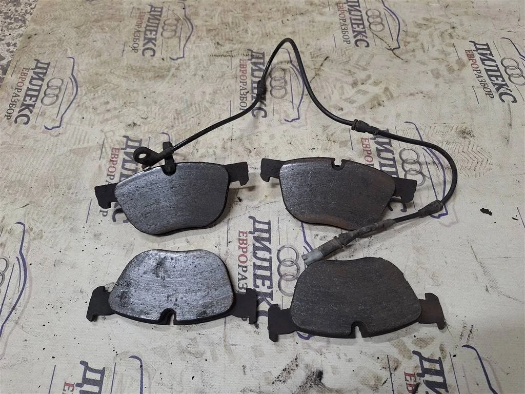 колодки тормозные передние к-кт BMW X5 E70 2007-2013 - F