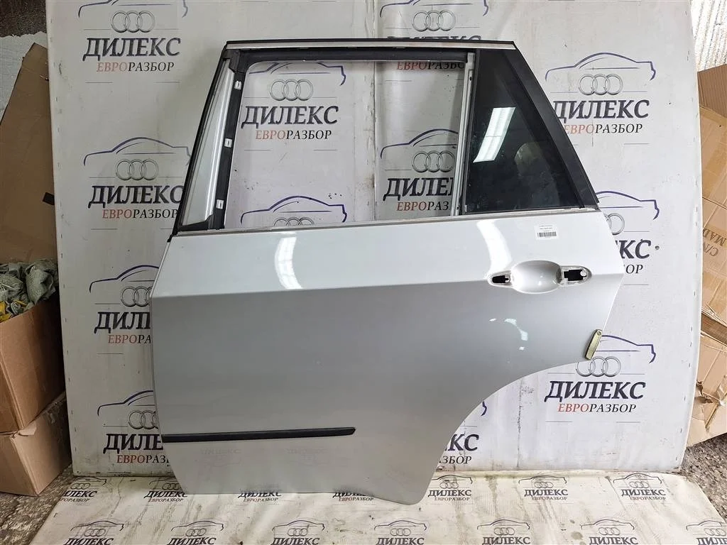 дверь BMW X5 E70 2007-2013 L R