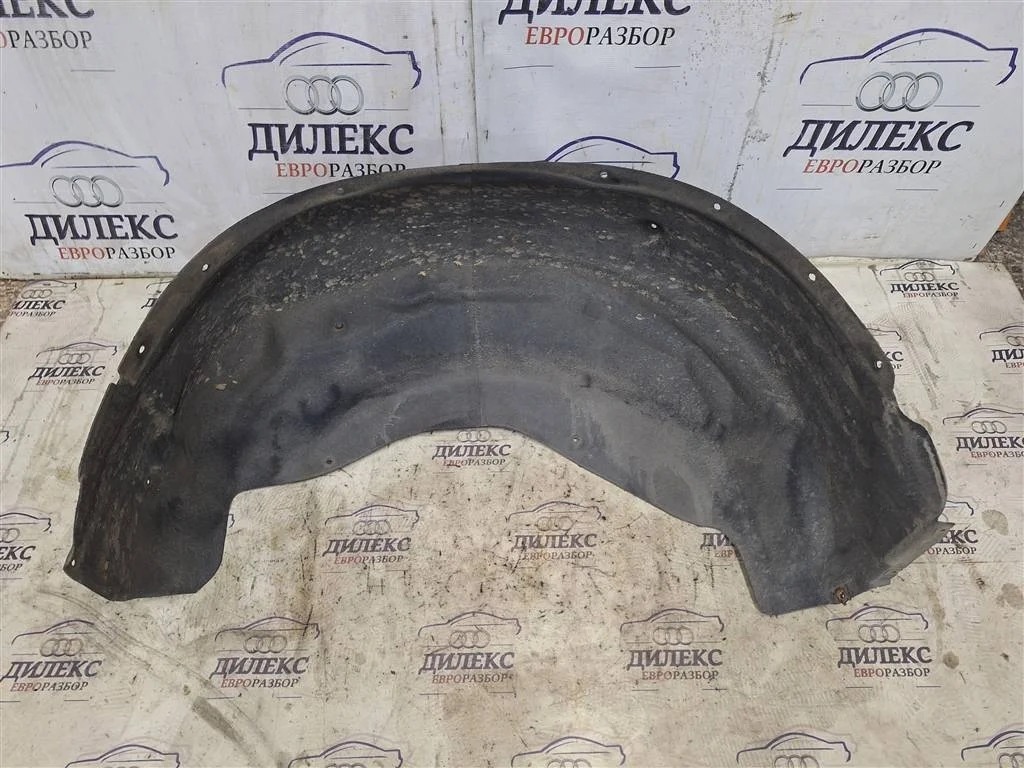 подкрылок BMW X5 E70 2007-2013 R R