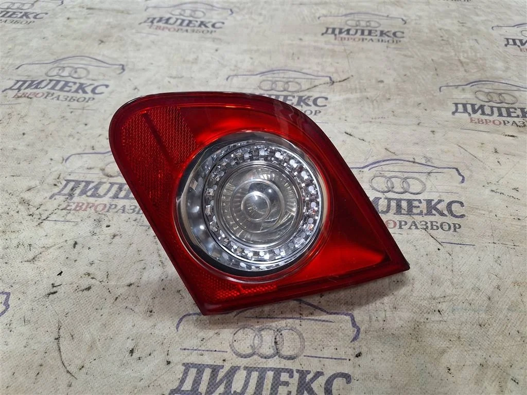 фонарь внутренний VW Passat (B6) 2005-2010 R R