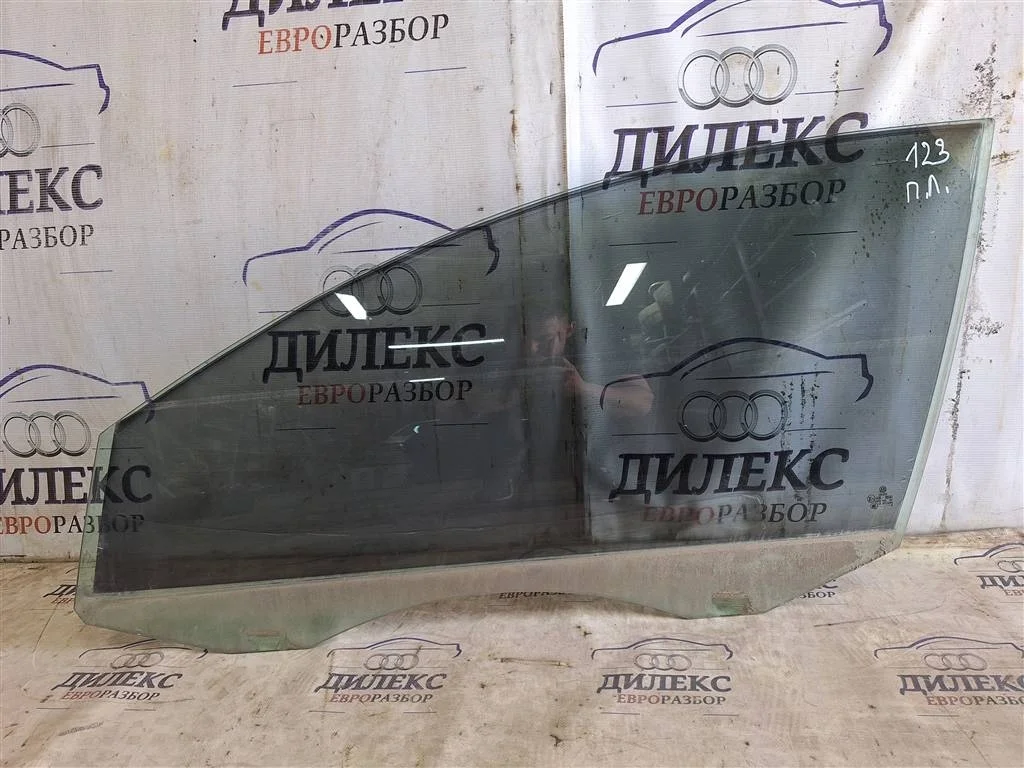 стекло двери VW Passat (B6) 2005-2010 L F