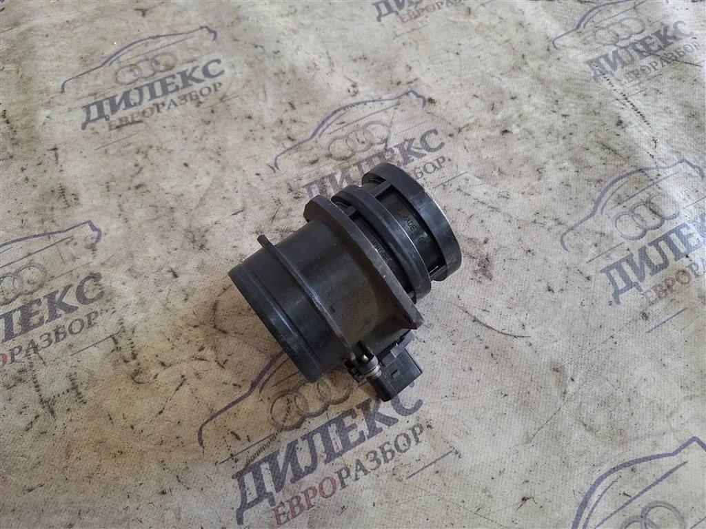 расходомер воздуха (массметр) VW Passat (B6) 2005-2010 - -